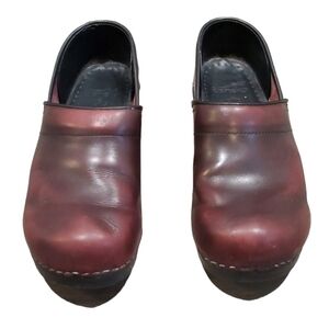 Dansko Leather clogs Comfort Professional women sz EUR 40 US 9.5-10 shoes
